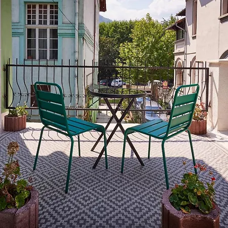 Escape Apartament *